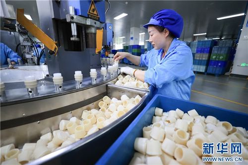 江蘇連云港 小瓶蓋做成大產(chǎn)業(yè)